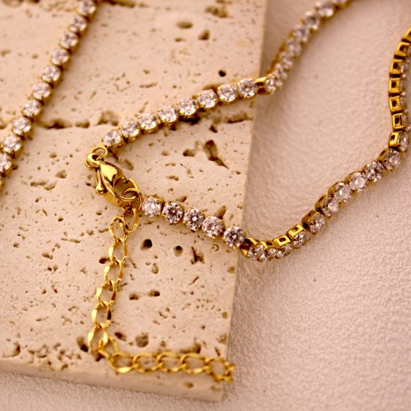 Elegant Paperclip Chain Bracelet – Gold Stainless Steel Minimalist Jewelry