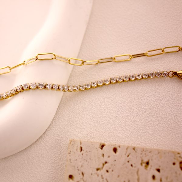 Elegant Paperclip Chain Bracelet – Gold Stainless Steel Minimalist Jewelry (3)
