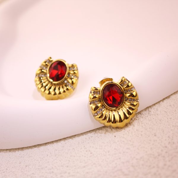 Vintage Red Gemstone Earrings – Gold Shell Fan Statement Studs